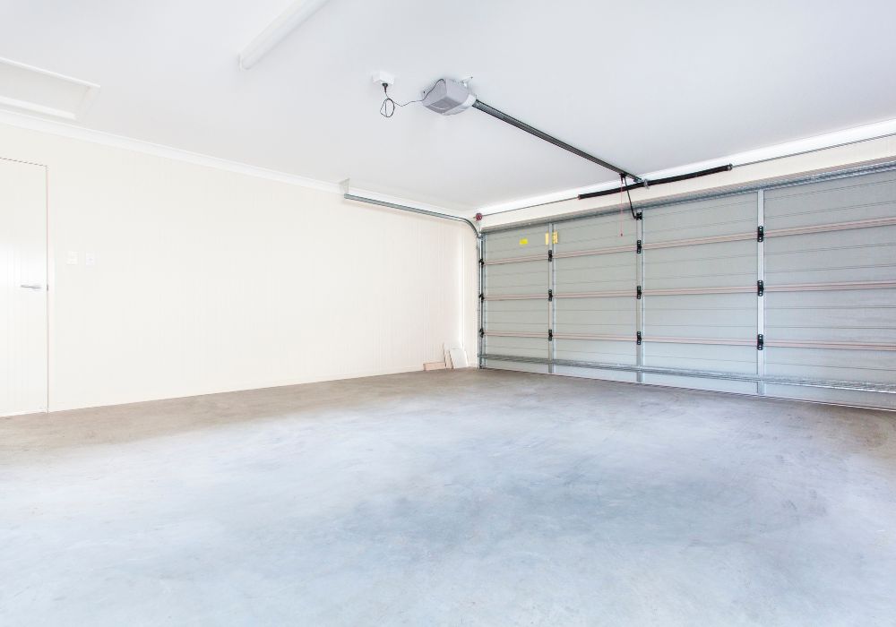 Pine Garage Door - NO (11)