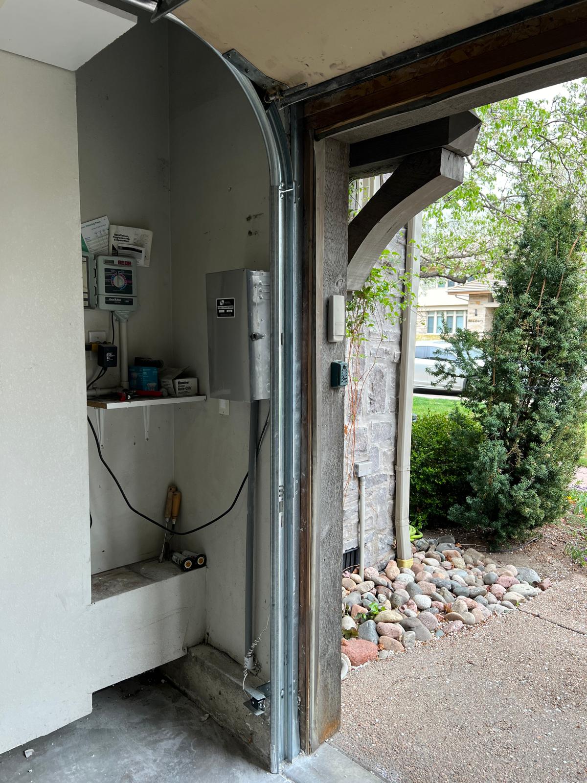 Garage Door Upgrades to Priotize before winter-3